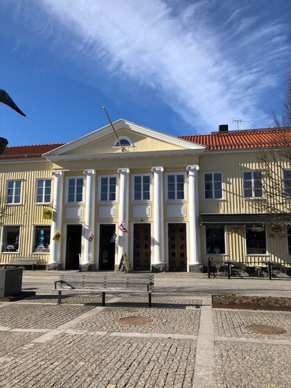 Föreläsning, Kungsbacka före och efter branden