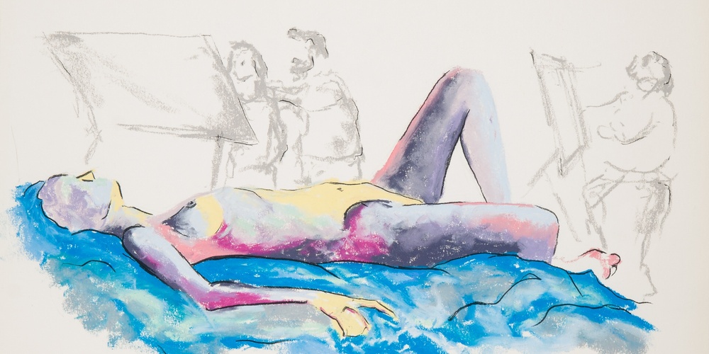Färgstark krokiteckning av en liggande naken modell med konstnärer som tecknar i bakgrunden.