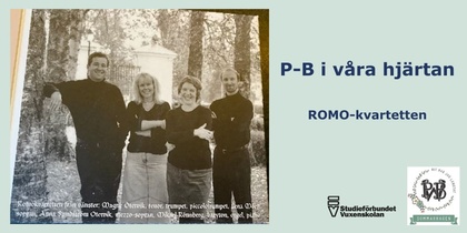 Fyra personer står tillsammans utomhus, svartvit bild, text om ROMO-kvartetten till höger.
