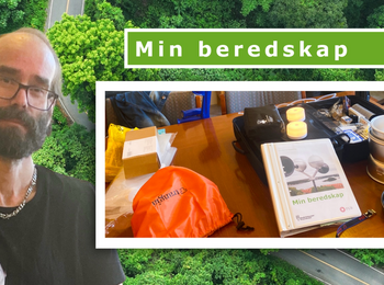 Man med glasögon framför grön skog, med infälld bild på beredskapsmaterial och texten 'Min beredskap'.