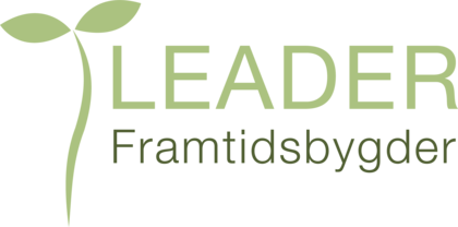 Grön logotyp med ordet 'LEADER' där L:et är utformat som en växt med två blad.