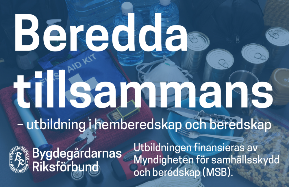 Informationsbild om utbildning i hemberedskap med nödutrustning som vatten, konserver och första hjälpen-kit.