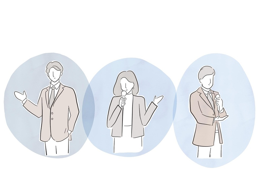 Illustration av tre personer i kostym, två män och en kvinna, som håller presentationer eller talar.