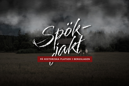 Mörk och dimmig landskapsbild med ett hus i bakgrunden, texten 'Spökjakt på historiska platser i Bergslagen' syns.