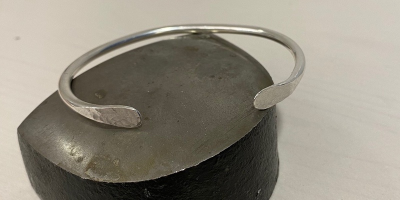 Kurs i silversmide med Patrik