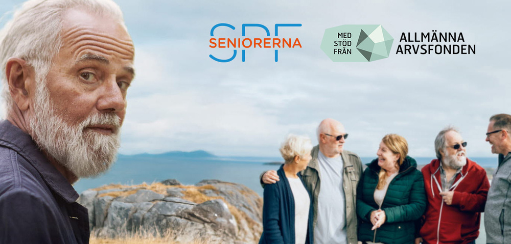 Äldre man tittar mot kameran, grupp seniorer samtalar utomhus vid havet, logotyper SPF Seniorerna och Allmänna Arvsfonden.