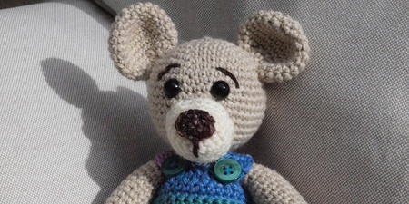 virkad nalle en amigurumi