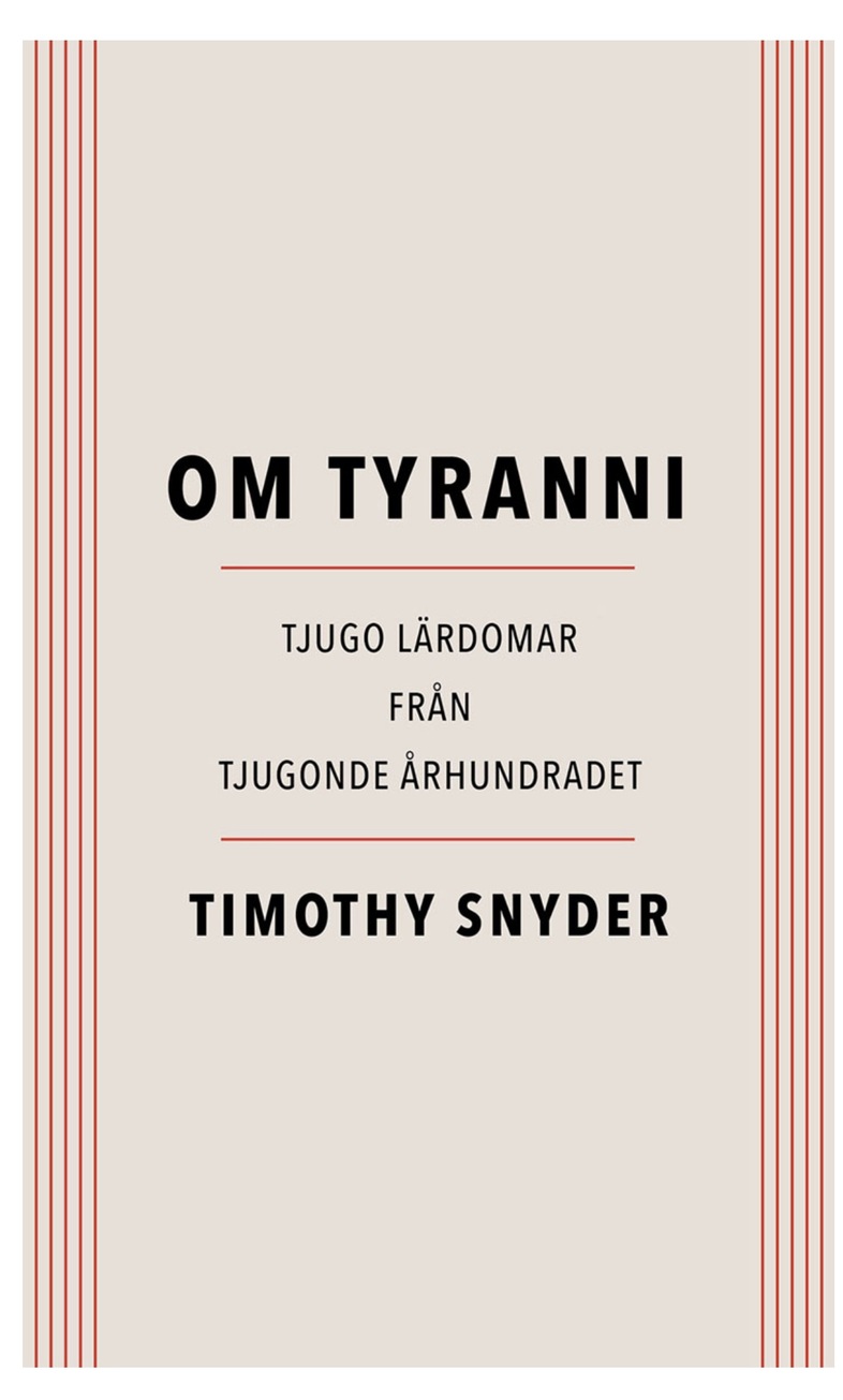 Bokomslag till 'Om tyranni' av Timothy Snyder med svensk text och enkel design.