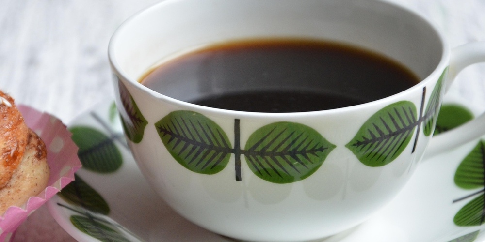 kaffekopp med kanelbulle
