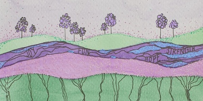 Abstrakt landskap i gröna och lila nyanser med träd och ord som 'JOY', 'FUN', 'HOPE', 'STRENGTH', 'HAPPINESS'.