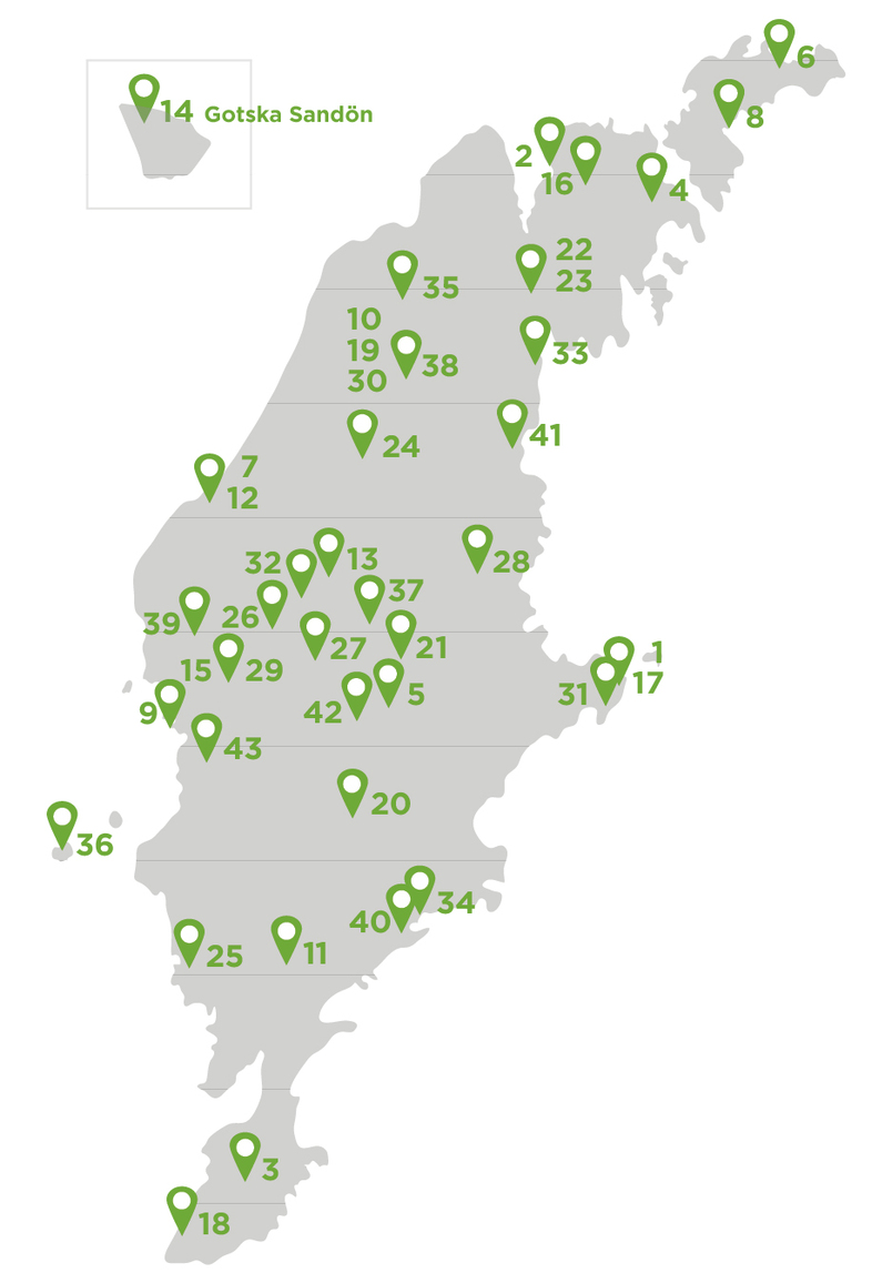 Karta över Gotland med markerade platser, numrerade gröna markörer över hela ön.