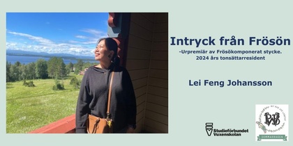 Kvinna står på en balkong med utsikt över gröna ängar och sjö, leende mot solen. Text om musikprojekt på Frösön.