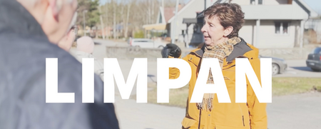 Två personer samtalar utomhus, en kvinna i gul jacka står i fokus. Texten 'LIMPAN' syns över bilden.