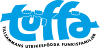 Logotyp med blå text 'tuffa' och svarta texten 'Tillsammans utrikesfödda funkisfamiljer'.